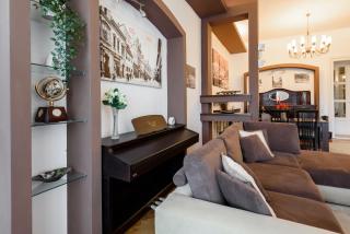 Old Town Story House - Brasov - 7