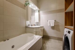 Old Town Story House - 3