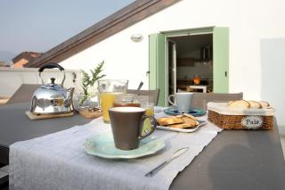 Mariposa Apartments - 7