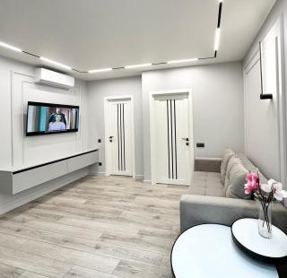 APARTMENT DELUX - 0