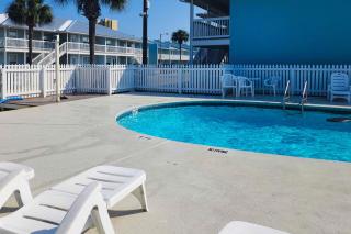 Wendwood Condominiums F2 - Panama City Beach - 8