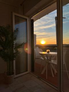 Lagos Apartment Sea View - Lagos - 4