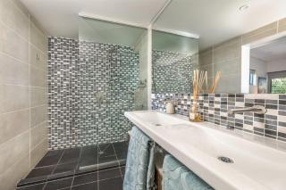 At Waves Penthouse Unit15 - Point Lookout - 8