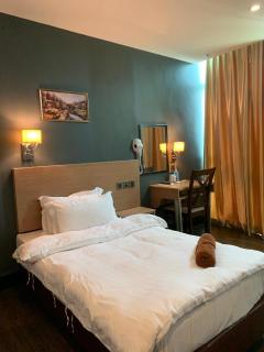 The Room Hotel - Miri - 3