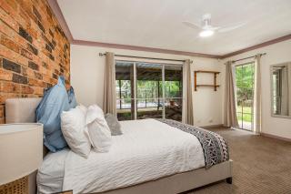 Island Retreat Pet Friendly Waterfront - Camberwarra - 2