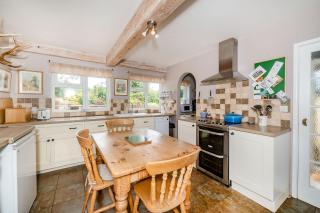4 Bishops Cottages - 2
