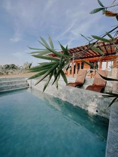 Rancho Oco Pinewood Villa with Swimming Pool - Nasugbu - 4