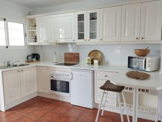 Central 2 bedroom with sea views, Acapulco Playa, Nerja - Nerja - 7
