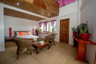Casa de Arte - Boracay - 3