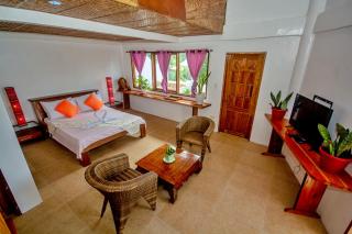 Casa de Arte - Boracay - 2