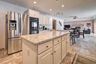 Spacious Lakefront Home with Sunroom and Bar! - 3