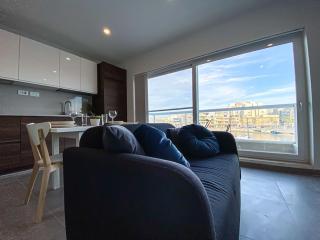 Seaside Serenity 2 on Skala's Seafront - By Solea Holiday Homes - Marsaskala - 5