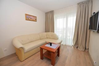 Bears Apartments - 9