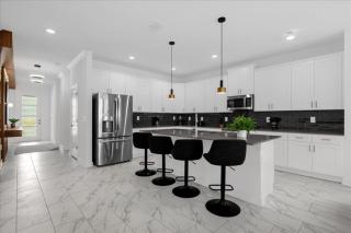 6 Bedroom- 5 Bathroom Storey Lake 4366 Rs - Kissimmee - 1