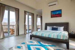 Eden Glade - Khopoli - Mountain-view villa with Private pool, Spacious decks & Indoor activities - Khopoli - 4