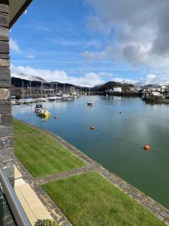 3 Oakley Wharf, Porthmadog - 0