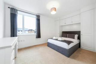 Stunning Double Bed Flat with Private Balcony & Free Parking - Londres - 8
