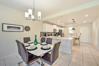 Resort Getaway with Patio 6 Mi to Disney Parks! - Kissimmee - 4