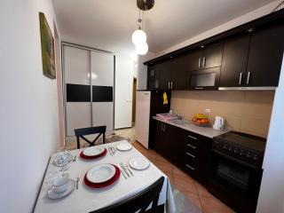Sunrise Apartment in Prishtina, Kosovo - Prishtinë - 2