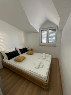 Apartments Holiday Gavric - Trogir - 3