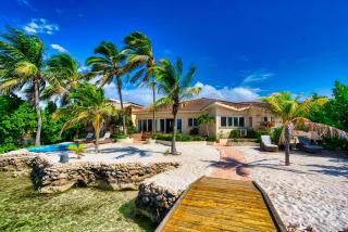 Private Beach Ocean Front Boat Dock Tiki Bar - Savaneta - 0