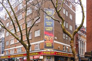 Soho View Urban Apartment - 6