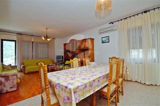 Apartment Lara - Marina - 1