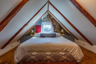 Beautiful Historic 4-Season Country Estate in Okemo Valley - 6