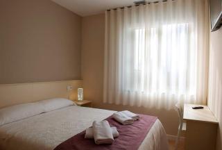 Hotel La Puerta de Arzúa - Arzúa - 1