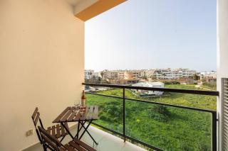 Villa Doris Apartamento @ Praia Dona Ana, Lagos - Lagos - 4