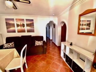 Casa 3 habitaciones con Piscina de temporada compartida con dos estudios - - Jacuzzi Spa Consultar - Trassierra - 8km de Córdoba -- TrassierraRooms - Córdoba - 3