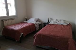 65m with small balcony - near naval base - Tolone - 4