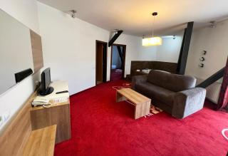Hotel Ave Lux - Braşov - 6
