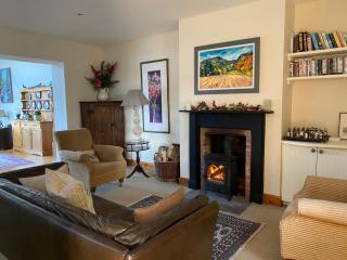 Spacious cottage - walk to Crieff - 4