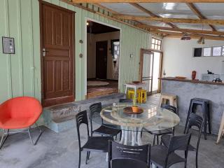 Casa Rústica com Churrasqueira e Wi-fi na Praia! - Matinhos - 1