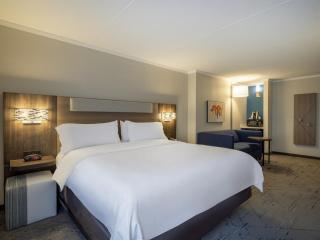 Holiday Inn Express & Suites Greensboro - I-40 atWendover by IHG - Greensboro - 3