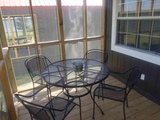 Lakefront Cabin - Knotts Landing - 16 - Mead - 9