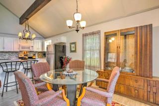 Beautiful Home with Mountain-View Deck and Smart TV - Warm Springs - 5