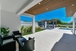 New 5BR 3BA Villa Biba Dushi 3-min EAGLE BEACH - Palm-Eagle Beach - 1