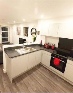 Feel at home apartment,central & close to beach! - Bournemouth - 4