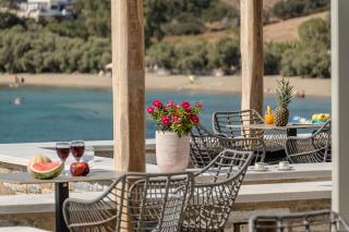 Porto Dema Luxury Suites - Skhoinoussa - 0