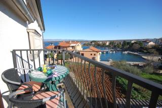 Apartments by the sea Vantacici, Krk - 20659 - Malinska - 1