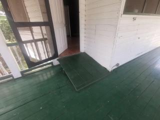 Waterfront 2 Story Deluxe Duplex - Almirante - 6