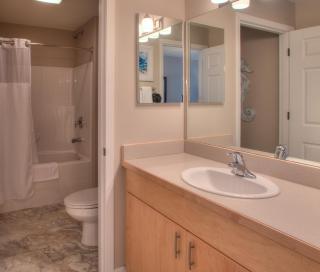 Feelin Beachy Condominium - 4