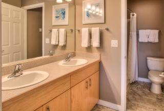 Feelin Beachy Condominium - Ocean Shores - 2