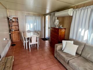Family Getaway Cabin 50 - Broadwater - 9