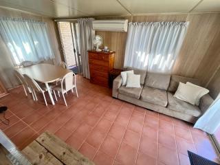 Family Getaway Cabin 50 - 7