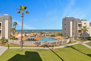 New Stunning Ocean-View Beachfront Resort, Heated Pool! - South Padre Island - 9