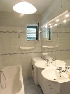 Apartment Marica - Stomorska - 3