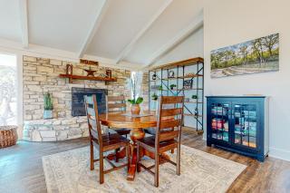 Grand River Retreat - Wimberley - 2